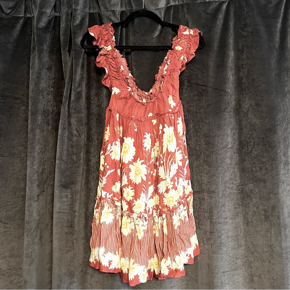 FREE PEOPLE Movement Mini Dress Tunic Mauve Pink Flower Flowy Sz XS
